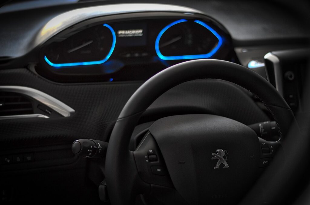 Кермо Peugeot